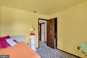 211 Hanshue St, Harrisburg, PA 17113 - Photo 13