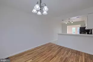 1091 Country Hill Dr, Harrisburg, PA 17111 - Photo 5