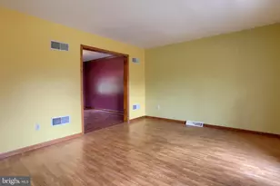 888 Sunny Hill Ln, Harrisburg, PA 17111 - Photo 19