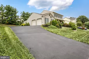 888 Sunny Hill Ln, Harrisburg, PA 17111 - Photo 47