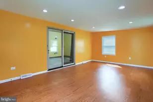 888 Sunny Hill Ln, Harrisburg, PA 17111 - Photo 11