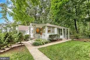 5652 Union Deposit Rd, Harrisburg, PA 17111 - Photo 3