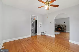 2929 Locust Ln, Harrisburg, PA 17109 - Photo 7