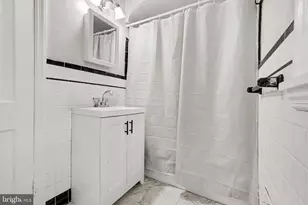 2929 Locust Ln, Harrisburg, PA 17109 - Photo 19