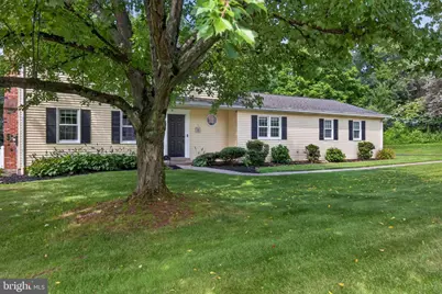 231 Dogwood Drive, Hershey, PA 17033 - Photo 3