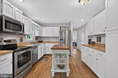 231 Dogwood Drive, Hershey, PA 17033 - Photo 11