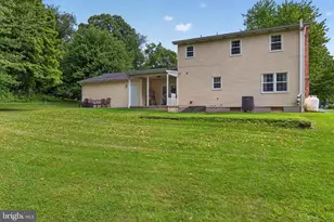 231 Dogwood Dr, Hershey, PA 17033 - Photo 35
