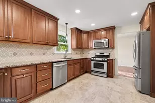5572 Banbridge Dr, Harrisburg, PA 17112 - Photo 7