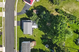 5572 Banbridge Dr, Harrisburg, PA 17112 - Photo 35