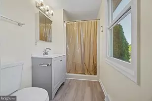 5572 Banbridge Dr, Harrisburg, PA 17112 - Photo 15