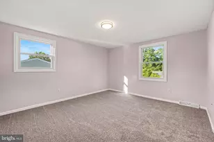 5572 Banbridge Dr, Harrisburg, PA 17112 - Photo 17