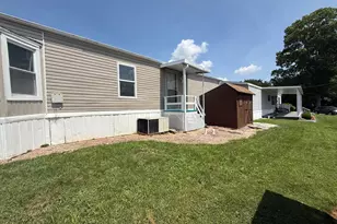 8 Hillcrest Dr, Hershey, PA 17033 - Photo 5