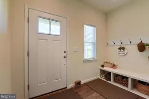 801 Anthony Dr, Harrisburg, PA 17111 - Photo 3