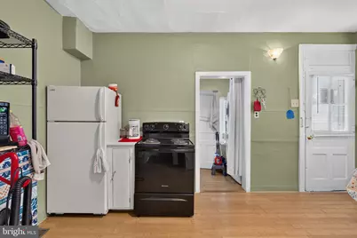 325 Park Avenue, Hershey, PA 17033 - Photo 9