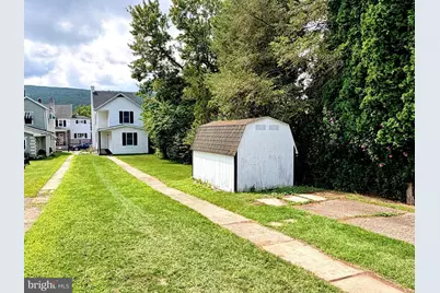 411 Julian Street, Williamstown, PA 17098 - Photo 7