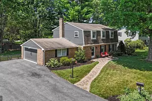 328 Harvey Rd, Hershey, PA 17033 - Photo 1