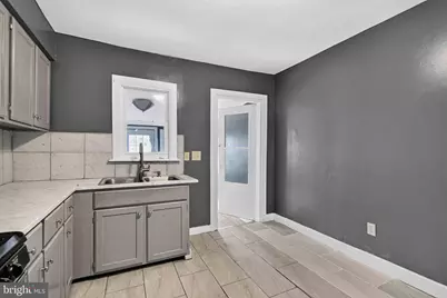 1010 N 19th Street, Harrisburg, PA 17103 - Photo 9