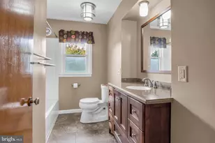 290 Dogwood Dr, Hummelstown, PA 17036 - Photo 17