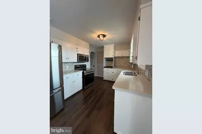 1648 E Caracas Avenue, Hershey, PA 17033 - Photo 5