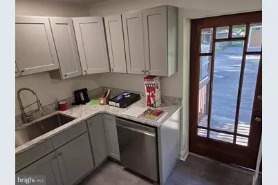410 E Main Street, Hummelstown, PA 17036 - Photo 5