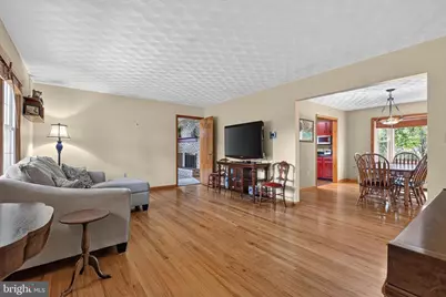 4741 Broadway Street, Harrisburg, PA 17111 - Photo 5