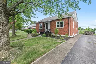 6410 Clearfield St, Harrisburg, PA 17111 - Photo 5