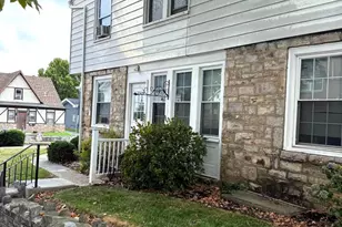 2448 Walnut St, Harrisburg, PA 17103 - Photo 3