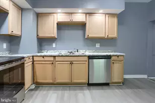 2000 Forster St, Harrisburg, PA 17103 - Photo 15