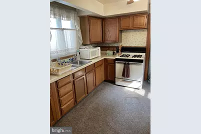 304 W 2nd Street, Hummelstown, PA 17036 - Photo 5