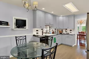 2801 Oakwood Dr, Harrisburg, PA 17110 - Photo 9