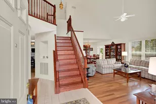 2801 Oakwood Dr, Harrisburg, PA 17110 - Photo 3