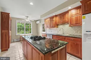 2302 Bellevue Rd, Harrisburg, PA 17104 - Photo 19