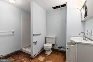 7904 Manor Dr, Harrisburg, PA 17112 - Photo 11