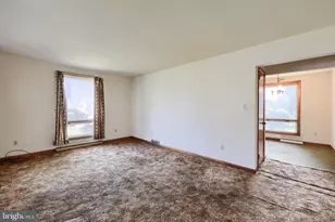 906 Chestnut St, Middletown, PA 17057 - Photo 3