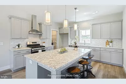 2428 Hawthorne Drive, Harrisburg, PA 17110 - Photo 11
