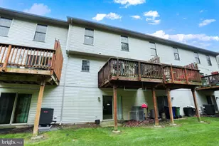 431 Waverly Woods Dr, Harrisburg, PA 17110 - Photo 39