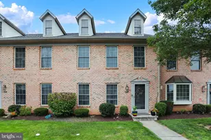 431 Waverly Woods Dr, Harrisburg, PA 17110 - Photo 1
