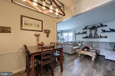 430 W Chocolate Avenue, Hershey, PA 17033 - Photo 7