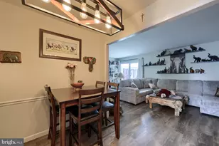 430 W Chocolate Ave, Hershey, PA 17033 - Photo 7