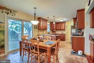 202 Fox Grove Pl, Hummelstown, PA 17036 - Photo 9