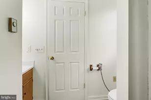 573 Wellington Rd, Harrisburg, PA 17109 - Photo 25
