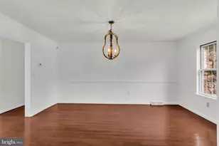 2292 Forest Ln, Harrisburg, PA 17112 - Photo 9