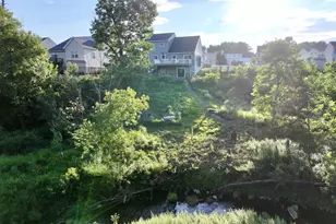 2015 Laura Ln, Harrisburg, PA 17110 - Photo 7