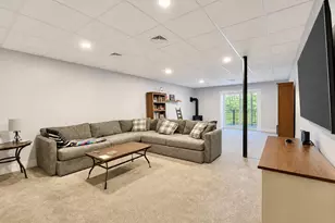 2015 Laura Ln, Harrisburg, PA 17110 - Photo 25