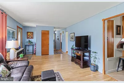 4904 Virginia Avenue, Harrisburg, PA 17109 - Photo 5