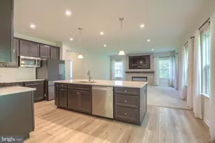 3215 Antonella Dr, Harrisburg, PA 17110 - Photo 11