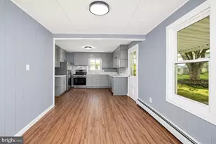 1425 Harding Ave, Hershey, PA 17033 - Photo 7