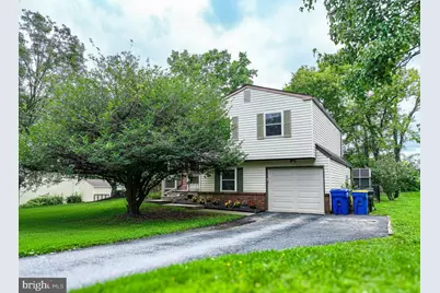 873 Blue Jay Road, Harrisburg, PA 17111 - Photo 1