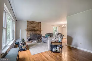 873 Blue Jay Rd, Harrisburg, PA 17111 - Photo 5