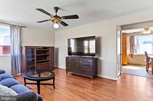 5223 Crestwood Dr, Harrisburg, PA 17109 - Photo 7